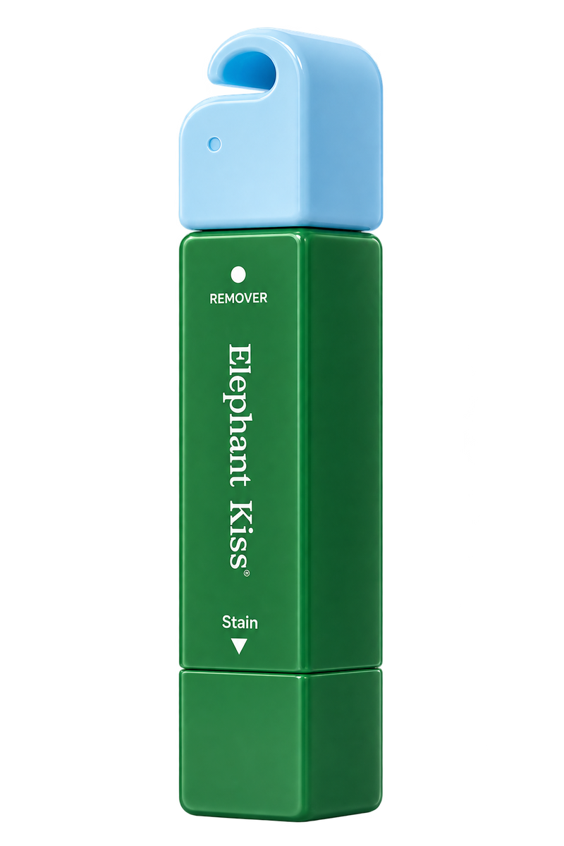 Designvisualisierung eines grünen Fleckenstifts mit blauem Verschluss nach der bereitgestellten Referenz.